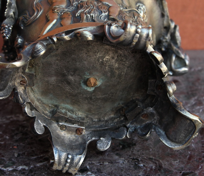 Jardinière bronze argenté 1880