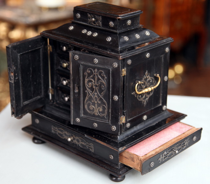 Cabinet Allemagne XVII