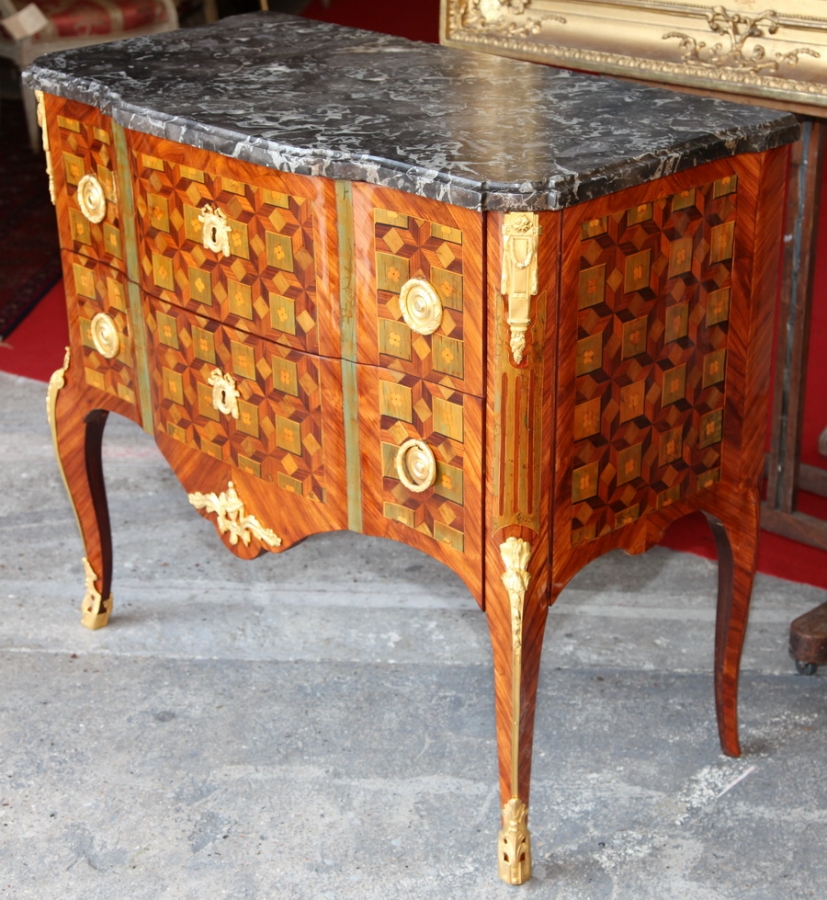 Chest of drawers 18th by DAUTRICHE