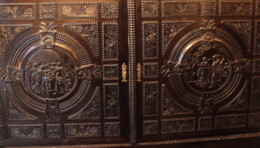 CABINET XVII