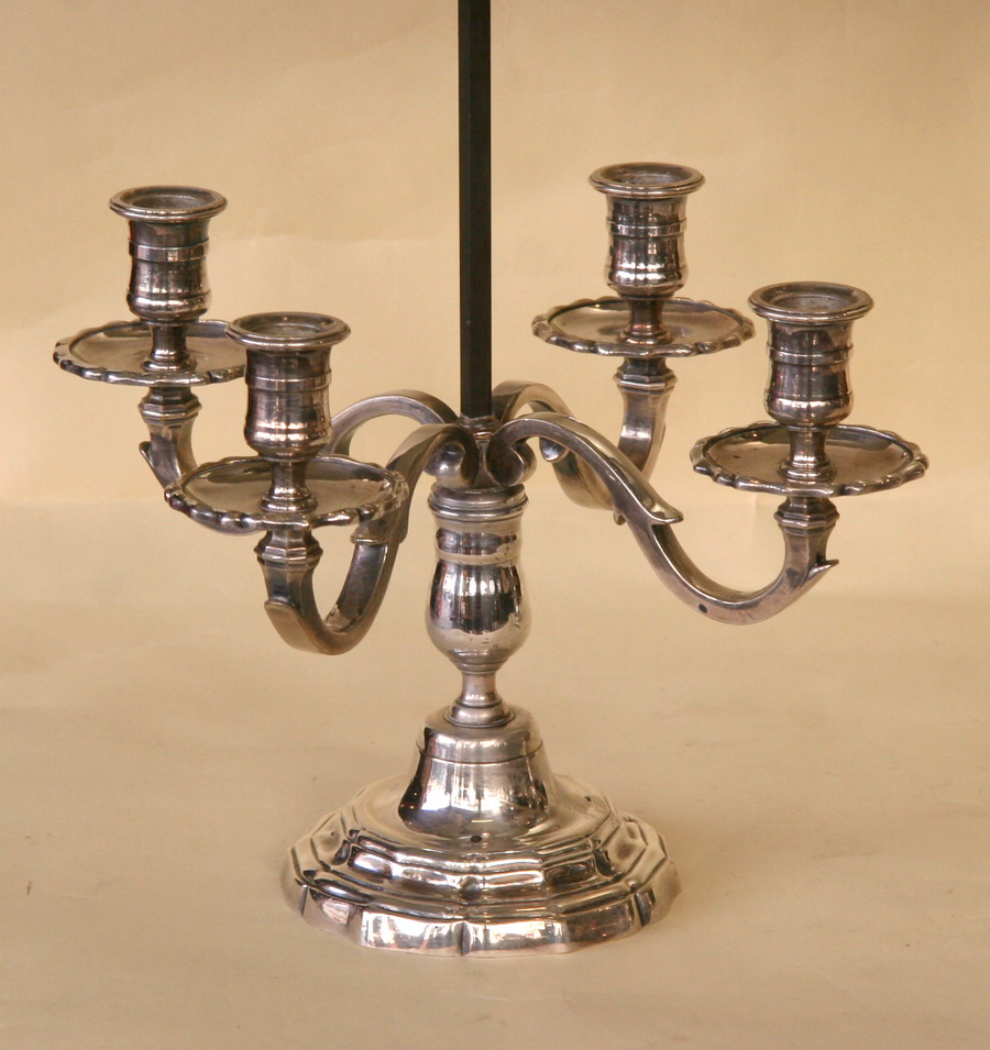 pair of lamps