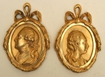 Pair of medallions tans gilt