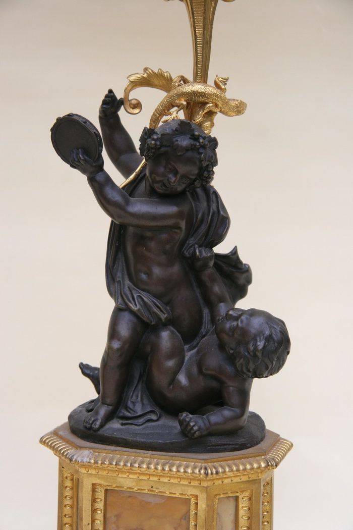 Paire de candélabres "PUTTI" circa 1850